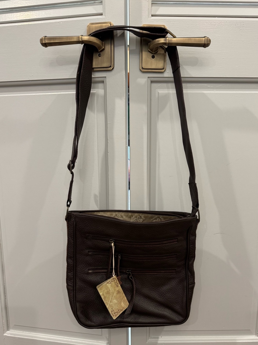 Woman’s Dark Brown Leather Messenger Bag with Adjustable Strap
